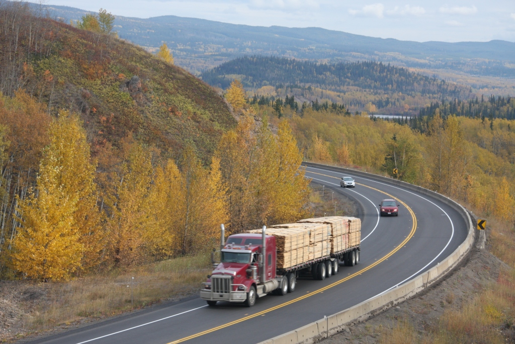 B.C.高速公路上的卡车