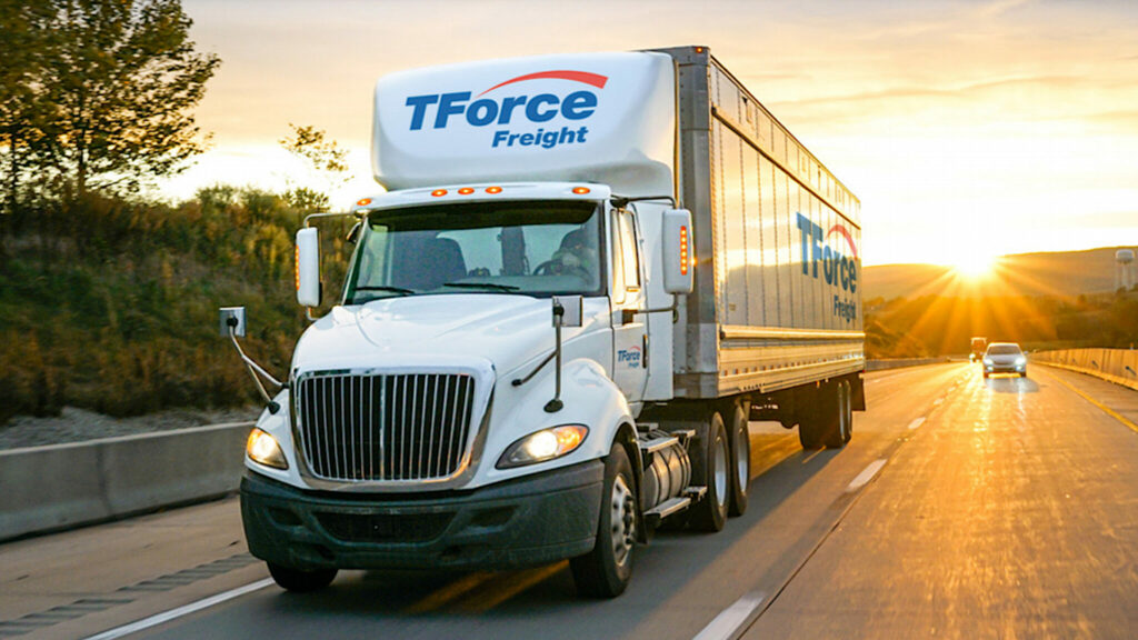 (文件照片:TFI国际) TForce Freight
