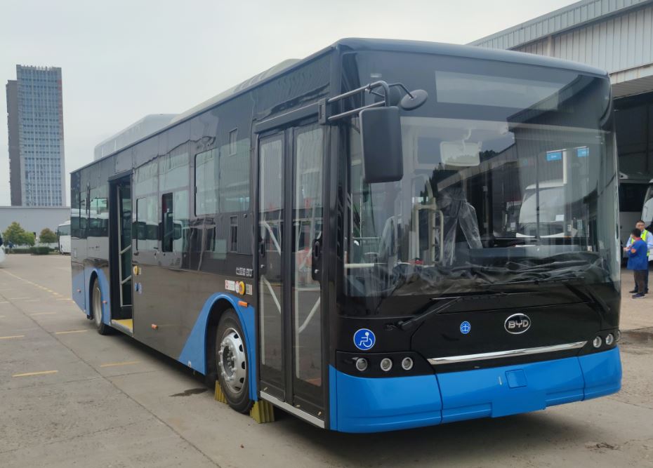 BYD Bus 18-95 seats 10.5m pure electric low-entry urban bus  (BYD6103B2EV2)