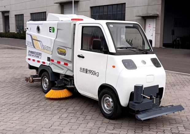 百易长青 4.36米 纯电动洗扫车 (JBY5020TXSBEV)